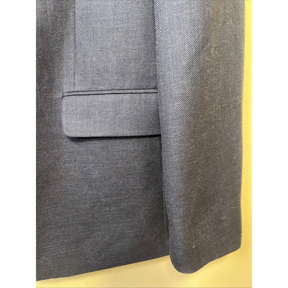 Tommy Hilfiger Men's 46L Navy Blue Blazer Sport Coat 2 Button Stretch